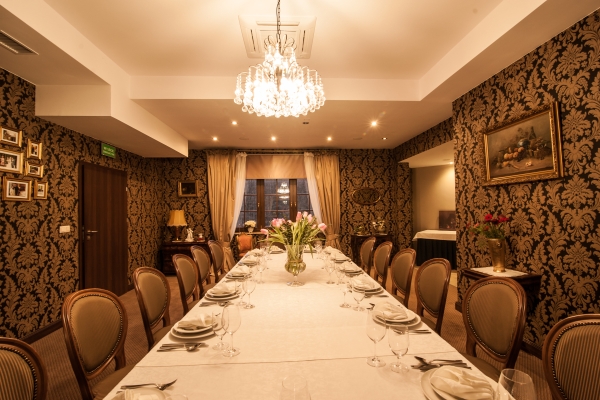 ForRest Hotel & Restaurant